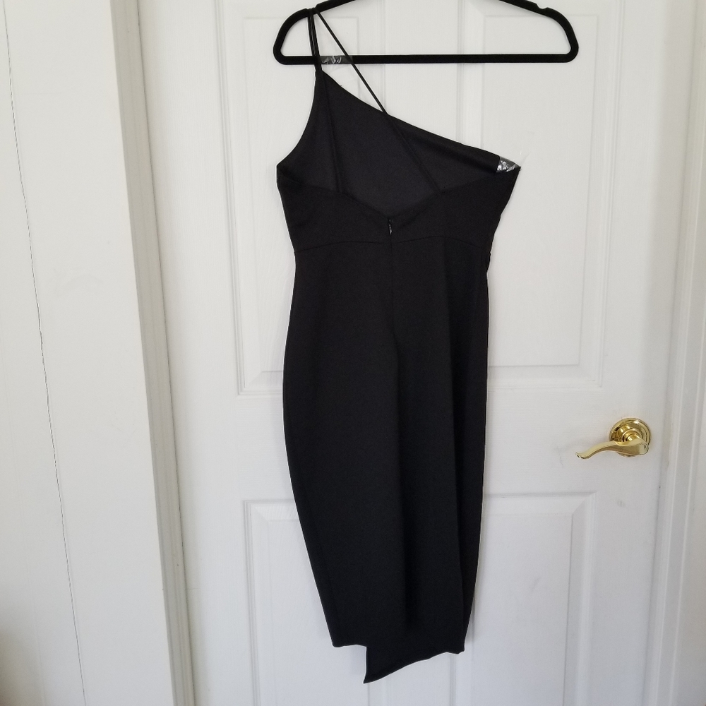Fashion Nova asymmetrical one shoulder strap midi dress - Picture 7 of 11